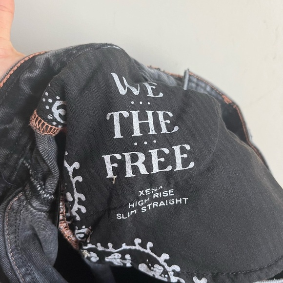 Free People We The Free Xena Slim Straight Jeans in Dark Night - Picture 13 of 14